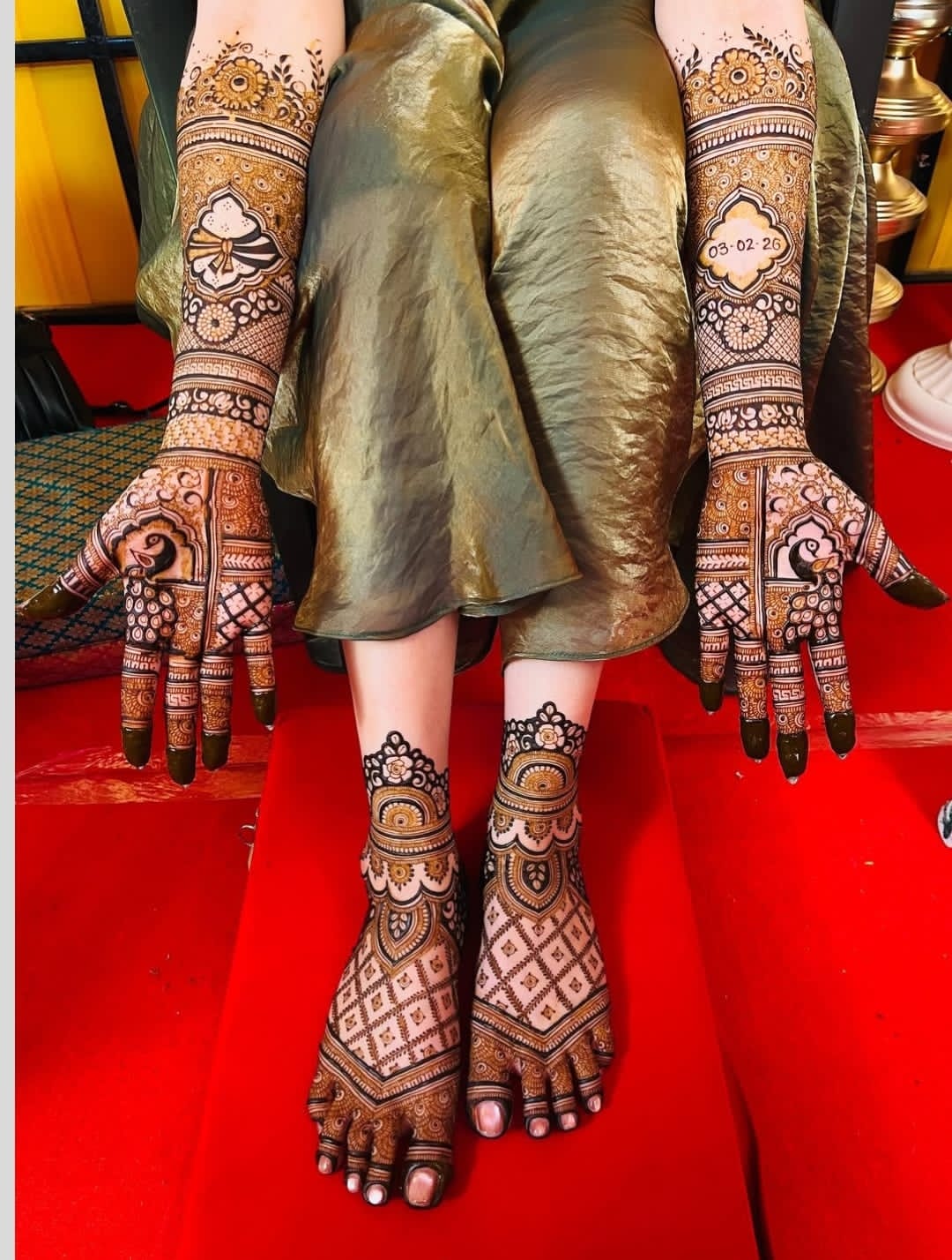 Royal Bridal — Full Hands — 61